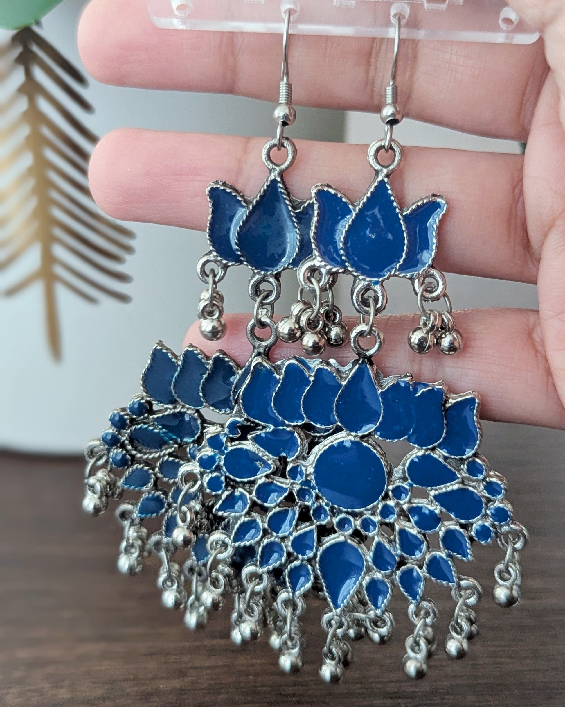 Casual blue earrings in Oxidized Silver, afghani jewelry. Perfect to match with any outfit or wear it as a contrast to a different color. Available for pick-up in Ajax, Ontario with worldwide shipping available. Pick-up in Ajax Ontario. Worldwide shipping available. Perfect for wedding, festival jewelry, indian Jewelry, kids jewelry, kundan jewelry, gifting, costume jewelry, fashion jewelry, Eid, onam, Diwali, karwachauth, navratri. Free shipping over $50.