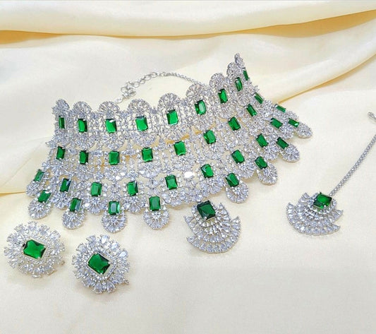 Kiara Advani Necklace