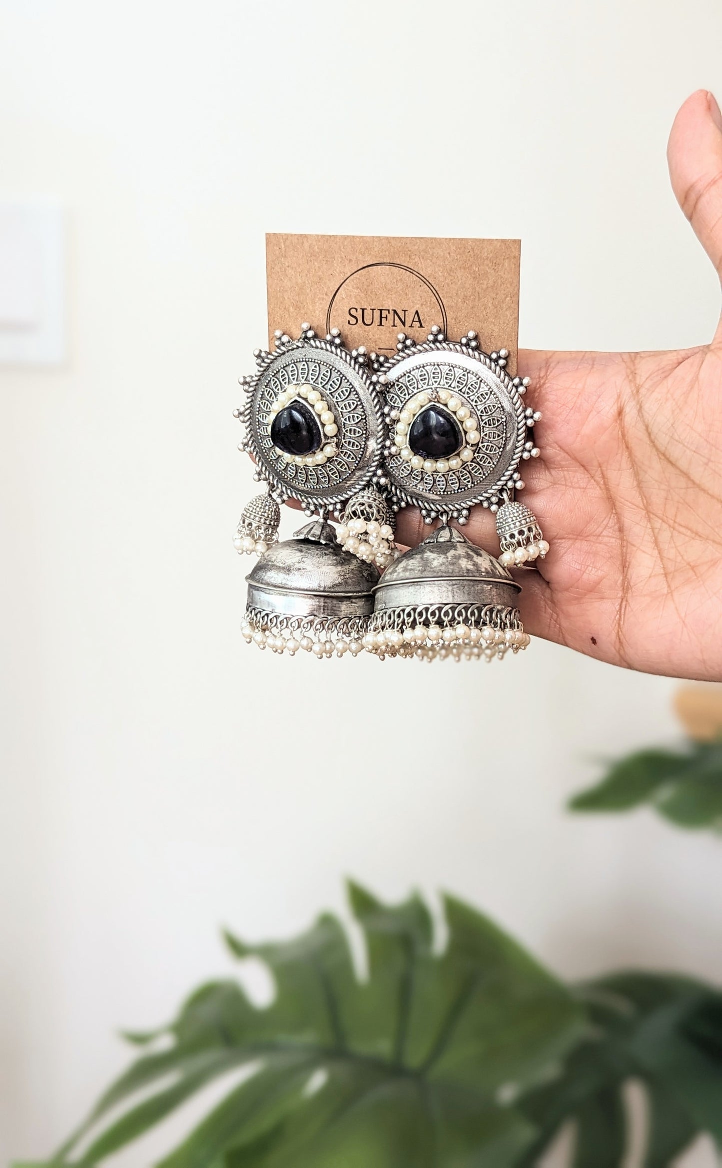 Pair of oversized oxidized jhumkas ith statement design. Pick-up in Ajax Ontario. Worldwide shipping available. Perfect for wedding, festival jewelry, indian Jewelry, kids jewelry, kundan jewelry, gifting, costume jewelry, fashion jewelry, Eid, onam, Diwali, karwachauth, navratri. Free shipping available. Jewelry for women. Indian jewelry in ajax durham region.