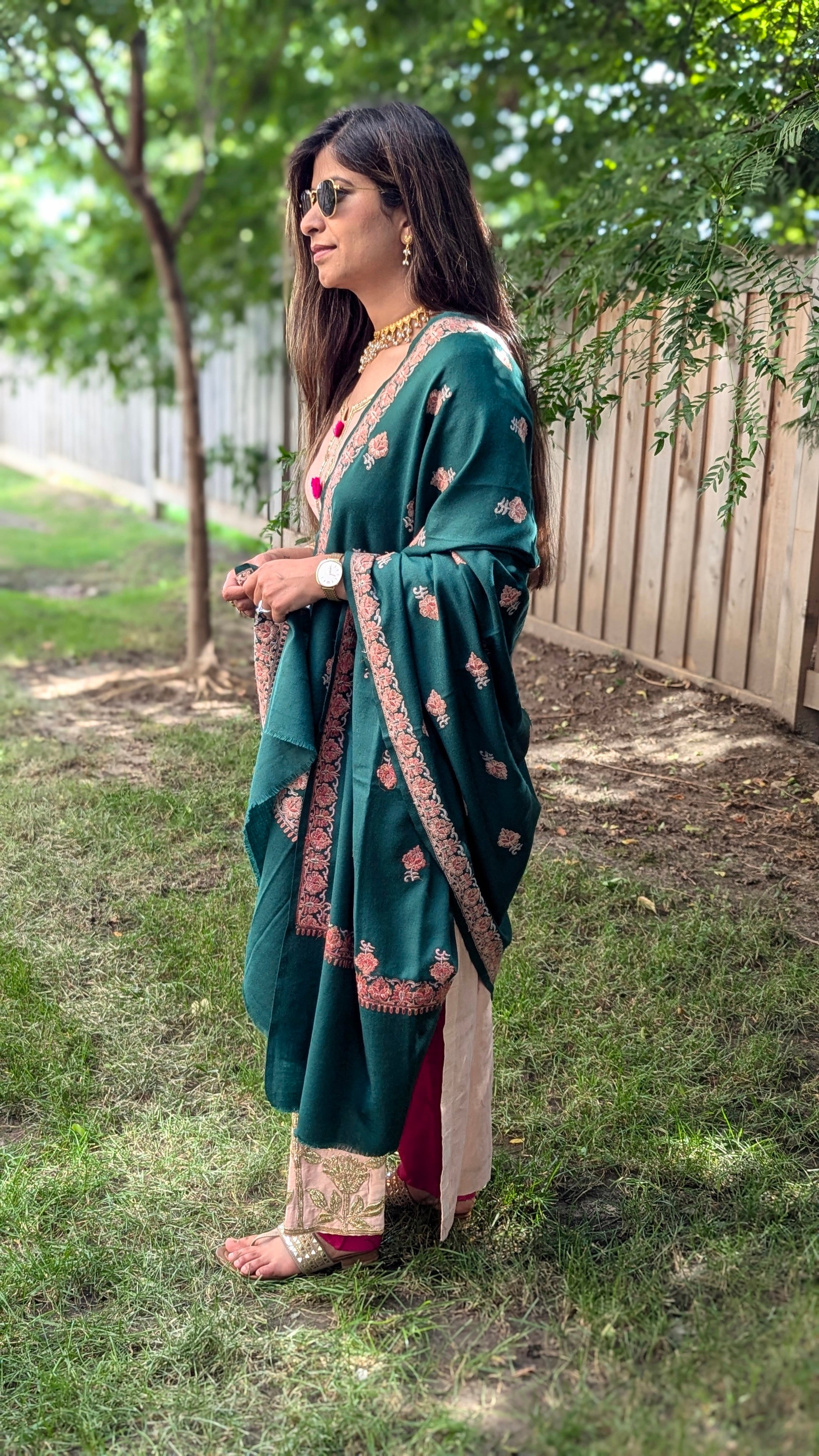 Green Pashmina shawl with intricate zari embroidery. Perfect for both men & women. Gift options, handmade shawls, Indian shawl. Perfect for gifting. Christmas gift, Eid gift.