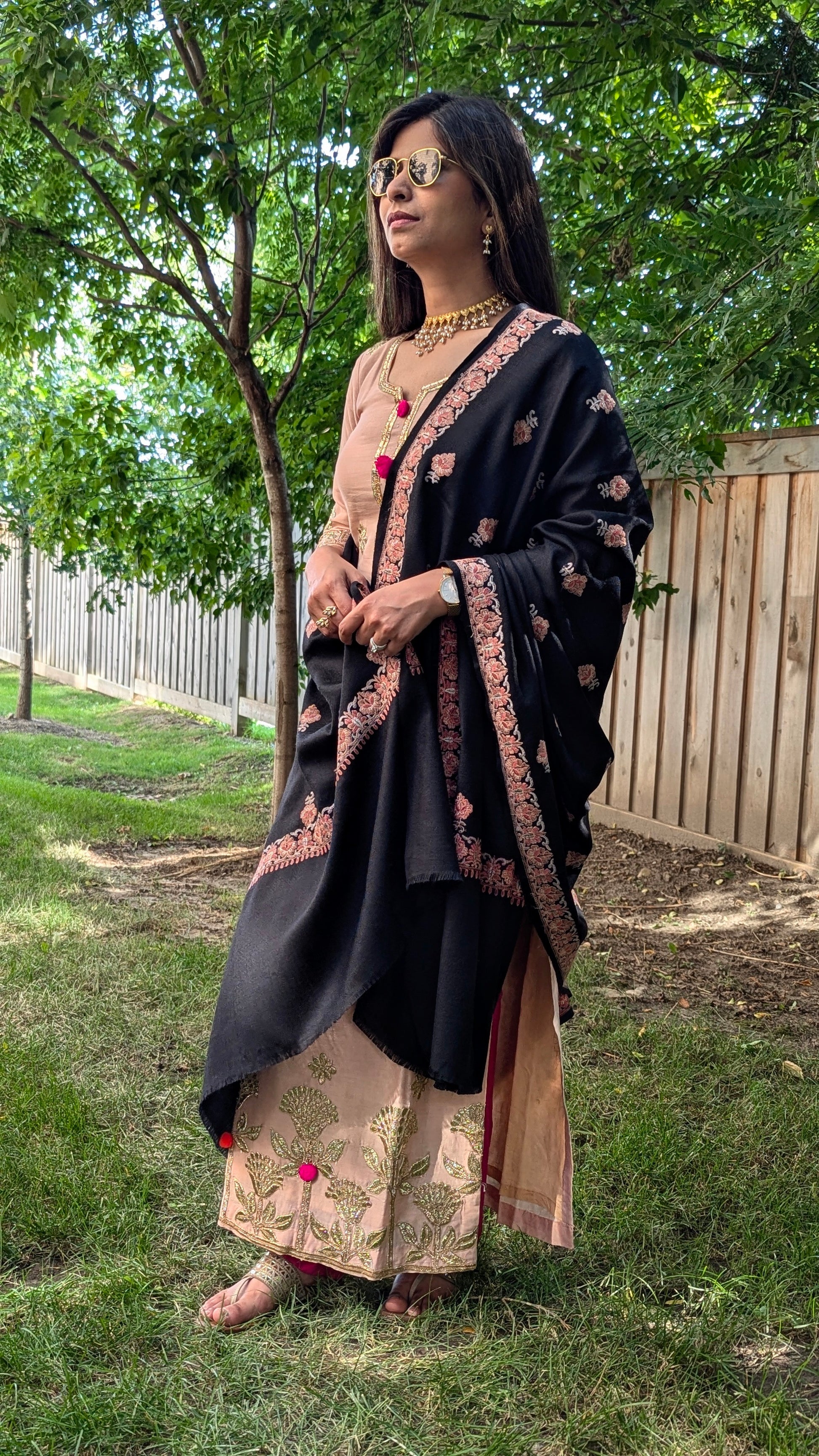 Black Pashmina shawl with intricate embroidery. Perfect for both men & women. Gift options, handmade shawls, Indian shawl. Perfect for gifting. Christmas gift, Eid gift.