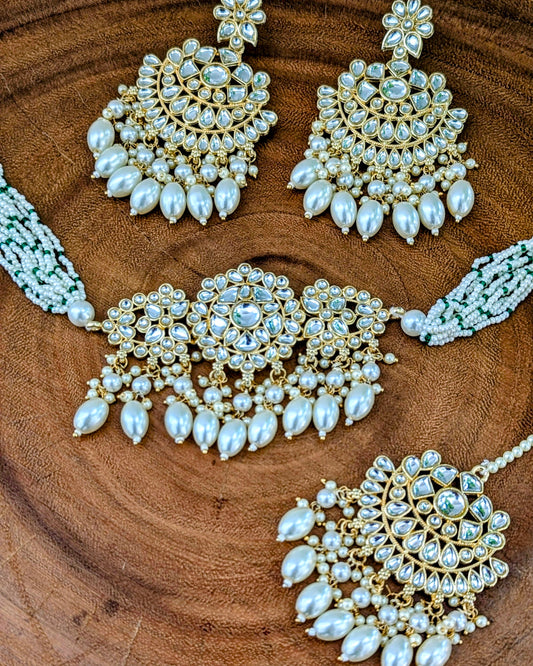 Kinjal Choker - White