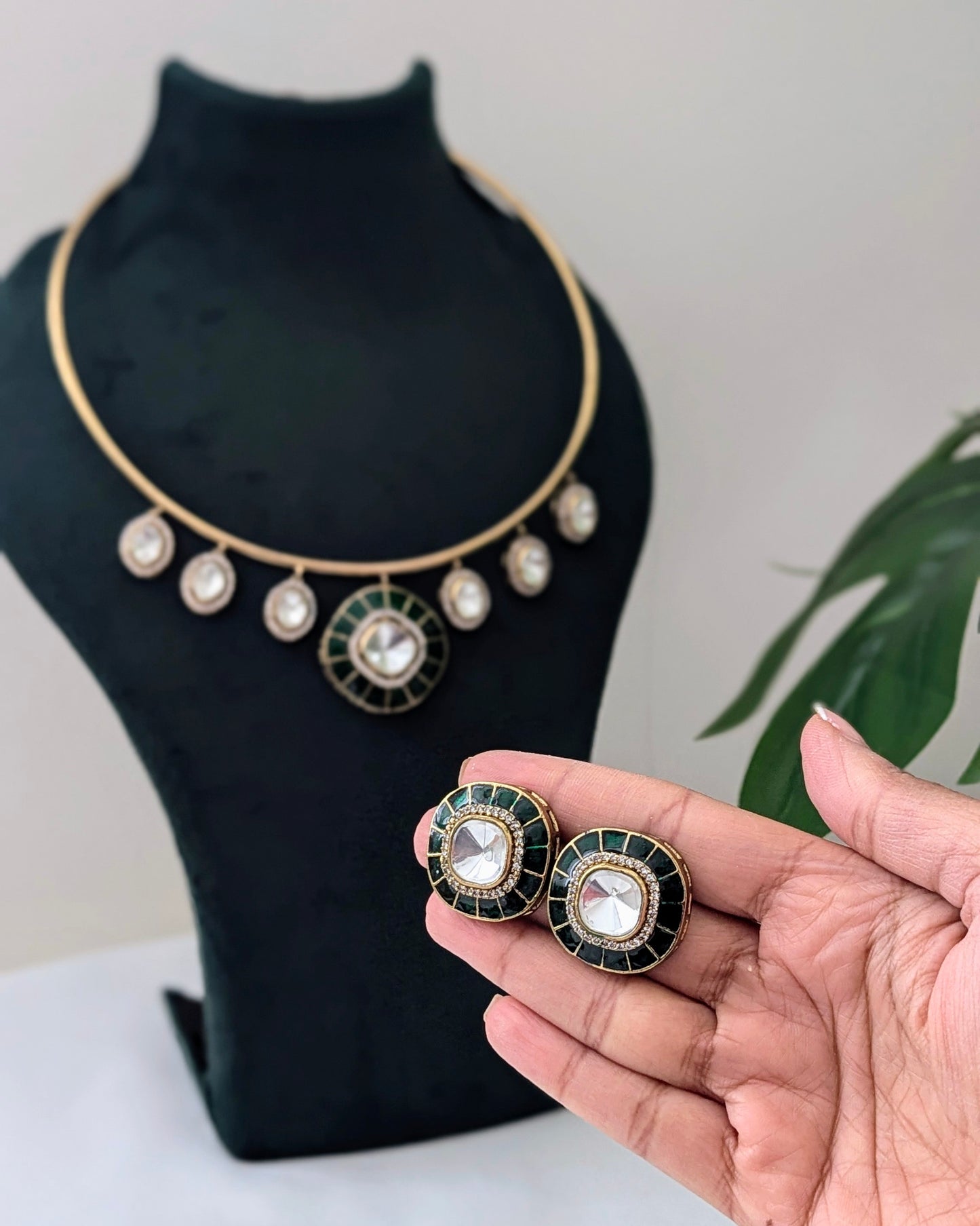 Ajiya Hasli Premium Necklace - Green