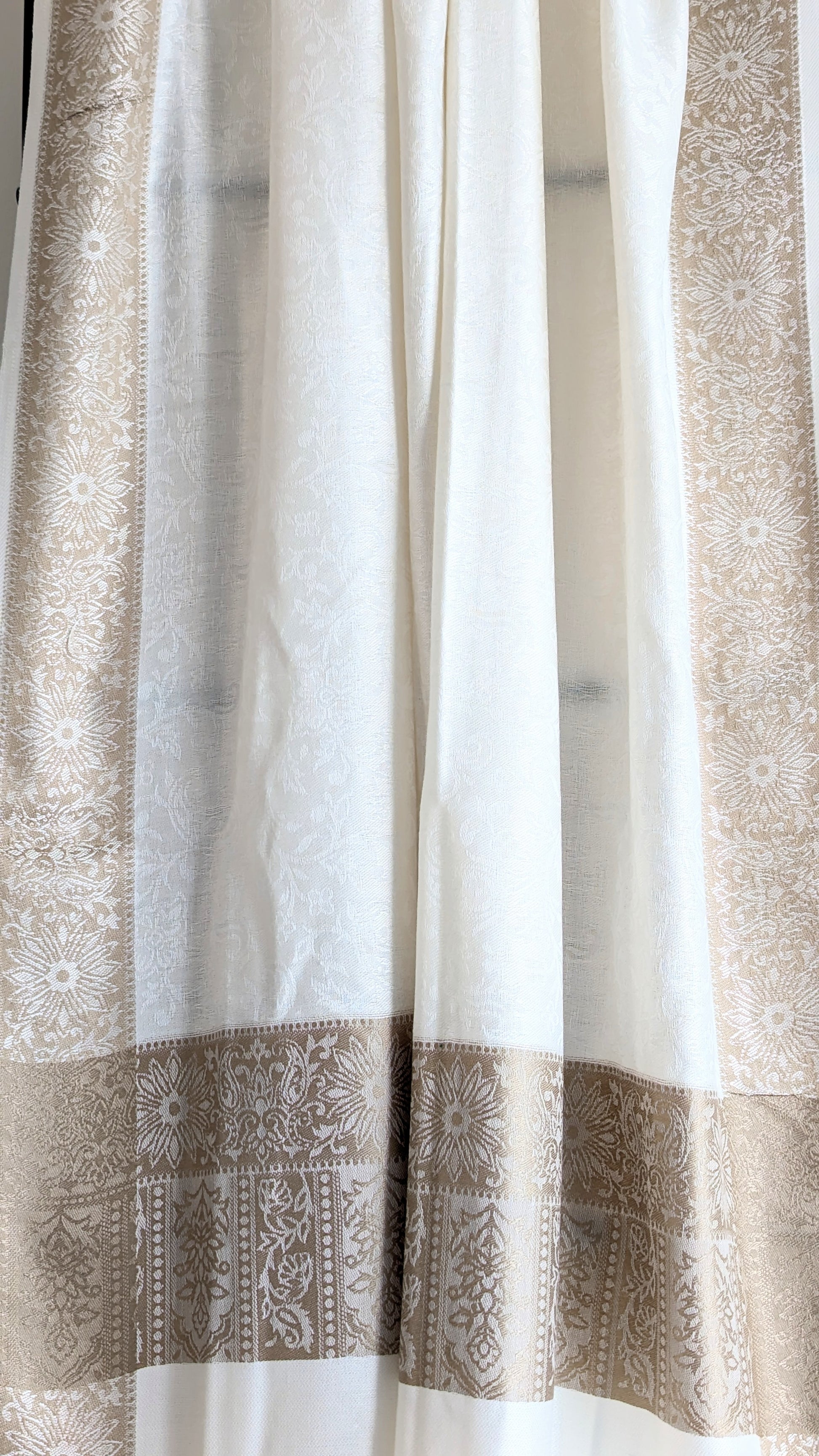 Economic Handmade Pashmina shawls from Kashmir in a classy white color with beautiful hand done thread work with brown thread. Great gift for parents, mothers, mother in law (MIL). Very high quality shawl available in different sizes only at Sufna Canada Ajax GTA Toronto Ontario