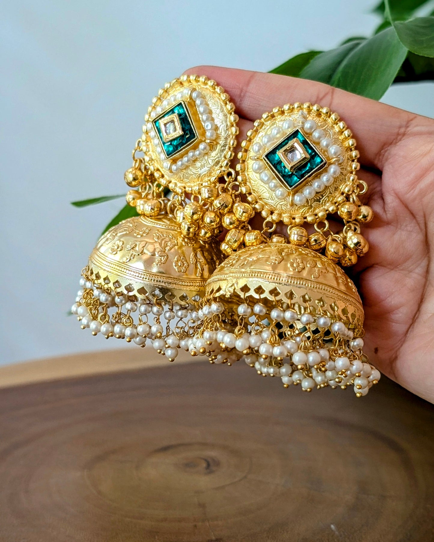 Mrunal Jhumka