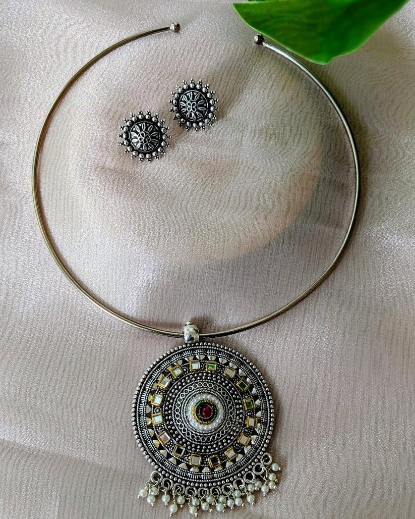 Sanya Hasli Necklace