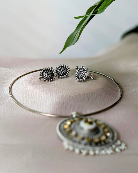 Sanya Hasli Necklace