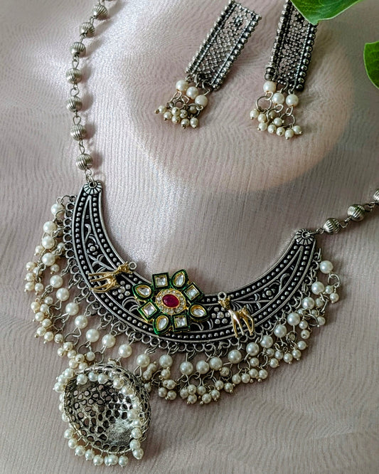 Manpreet Long Necklace