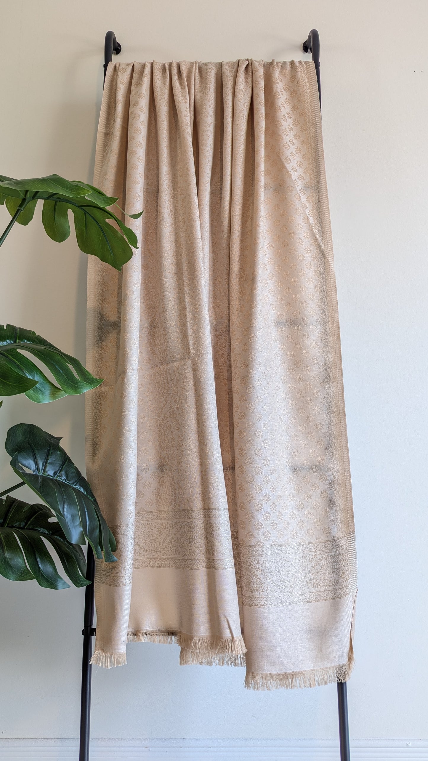 Mehnaaz Stole - Ivory