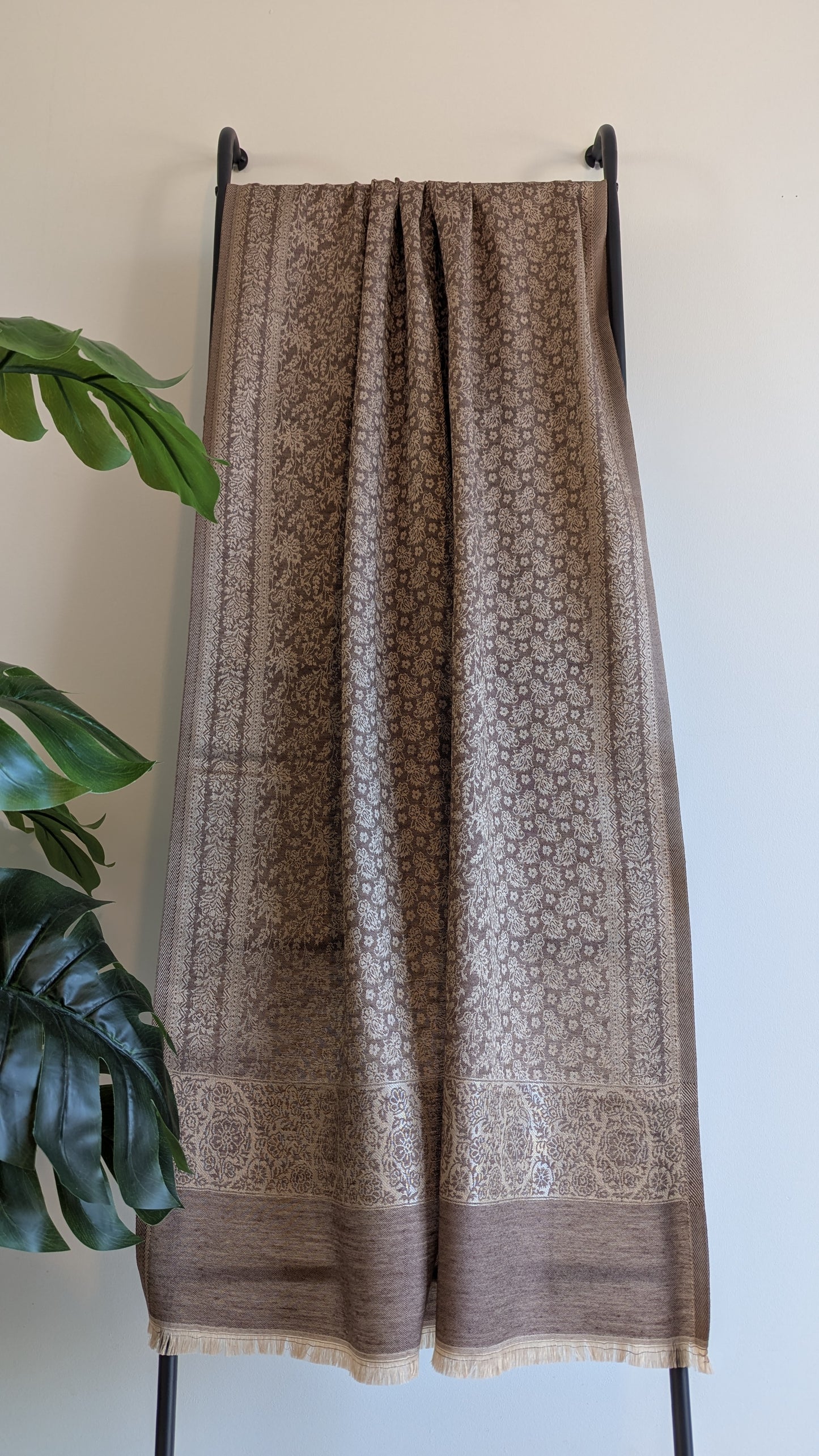 Gurnoor Stole - Brown