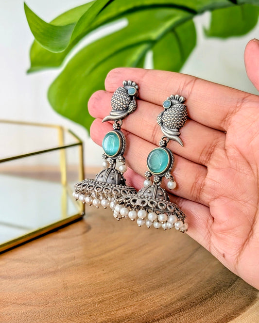 Kunika Jhumki - Mint