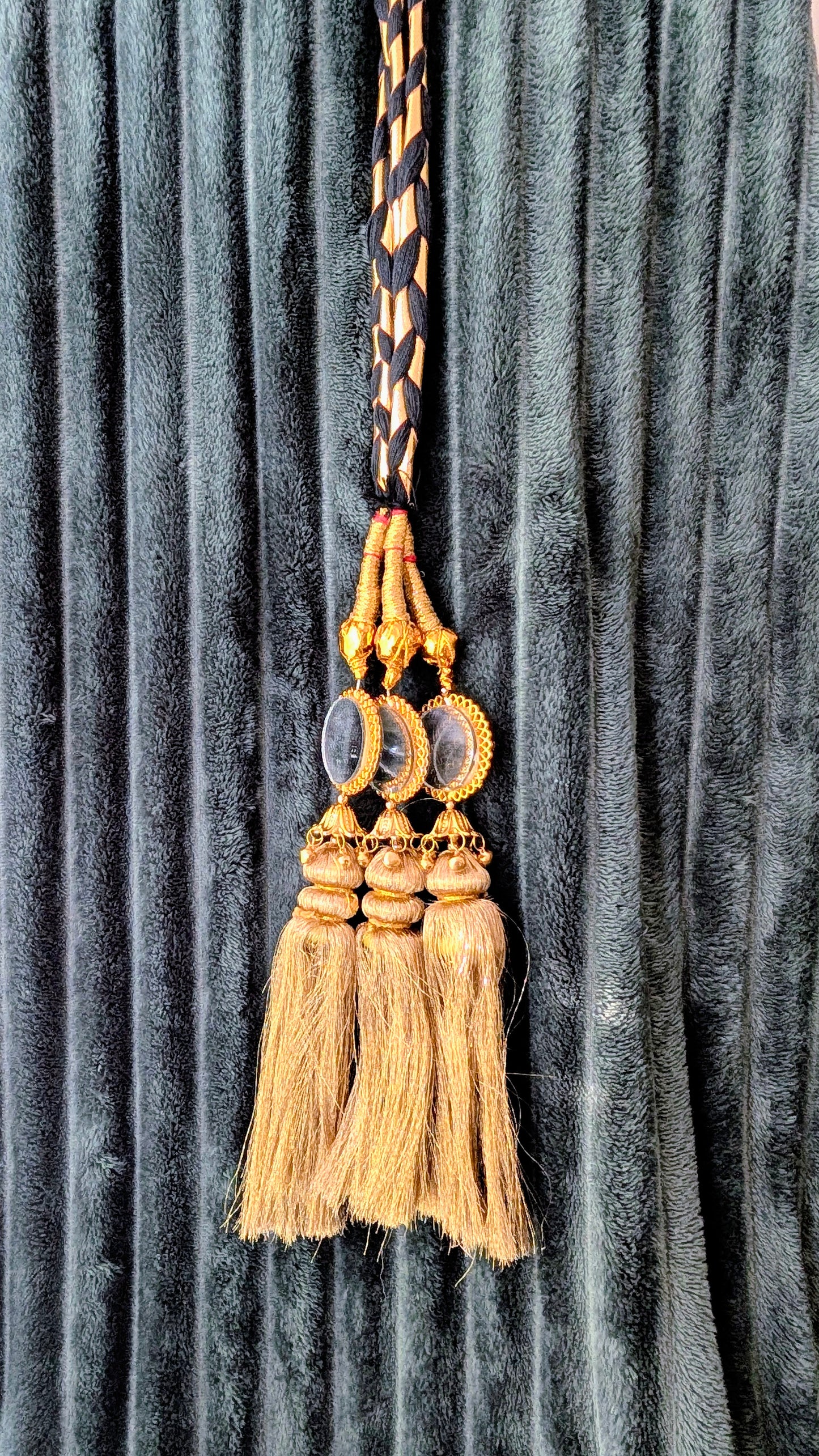 Punjabi Parandi - Golden & Mirror