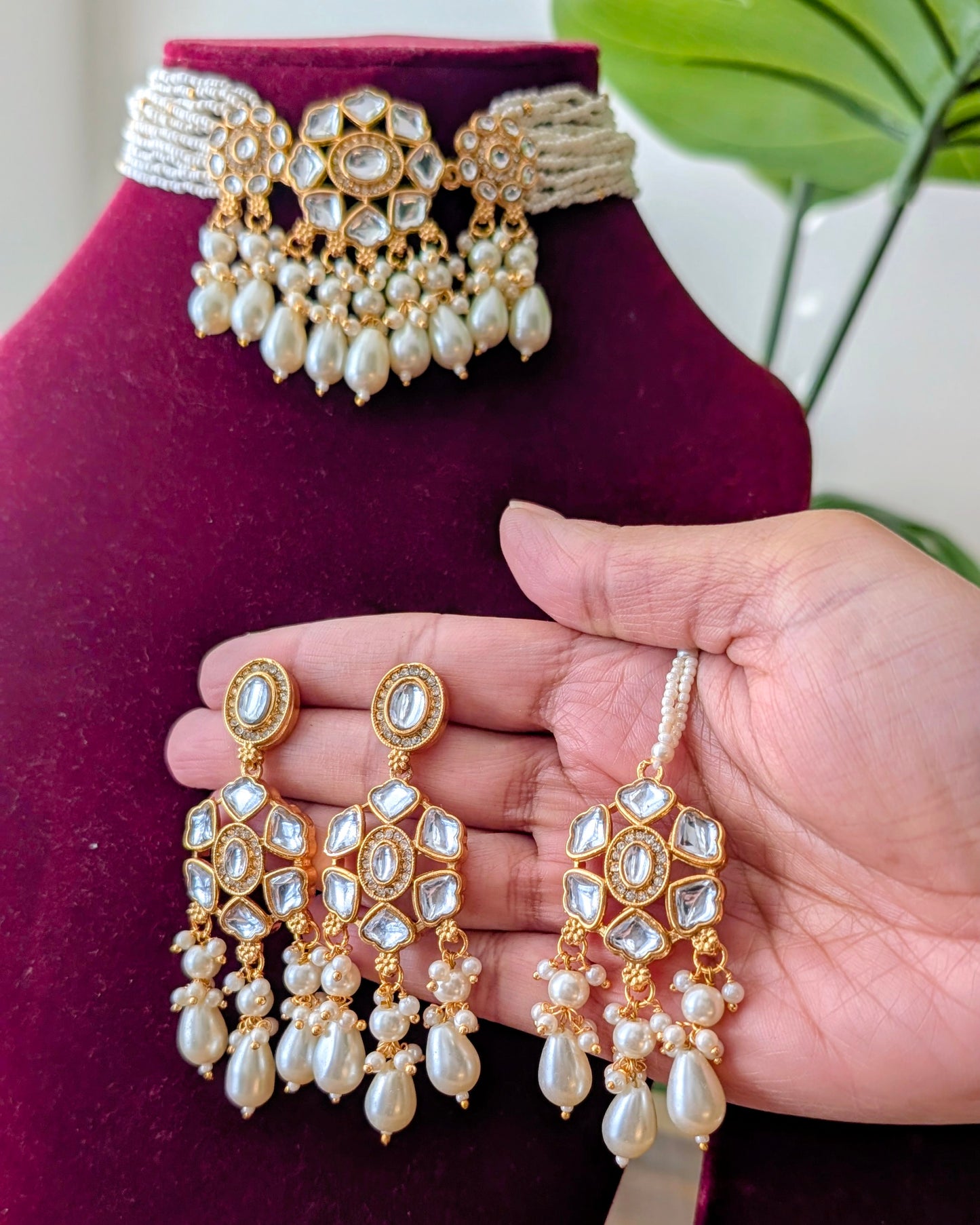 Anjali Premium Kundan Necklace Choker - White