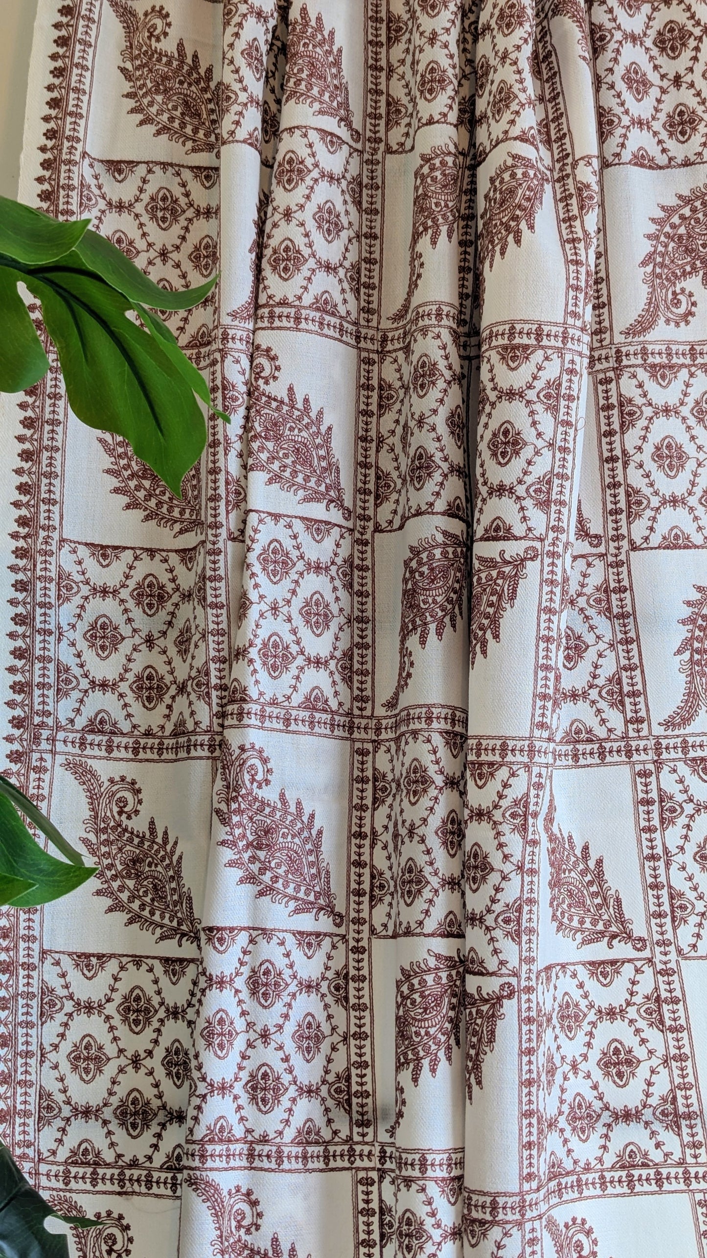 Semi Pashmina Woolen Kashmiri Embroidery Shawl - White