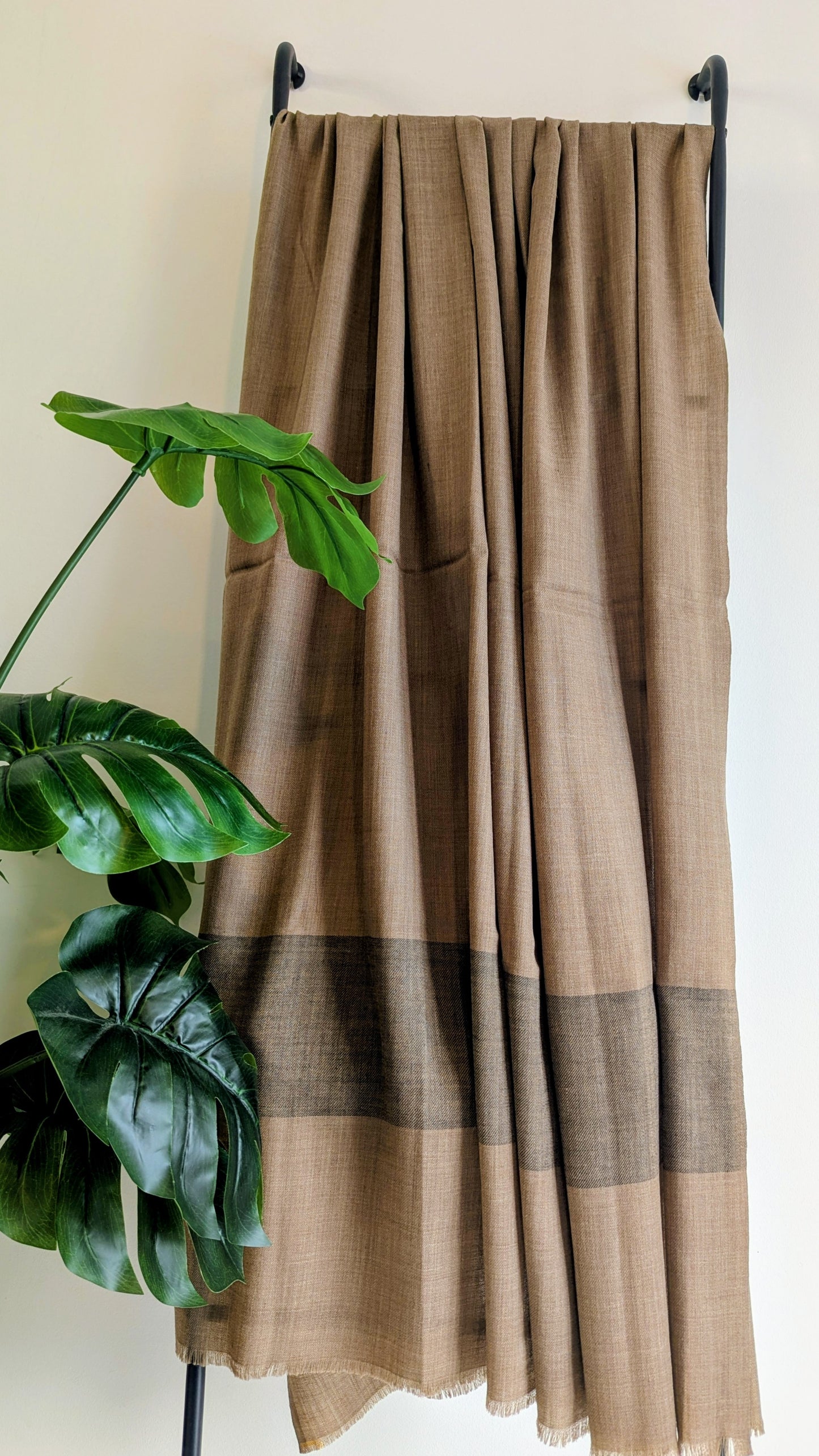 Unisex Semi Pashmina Lohi