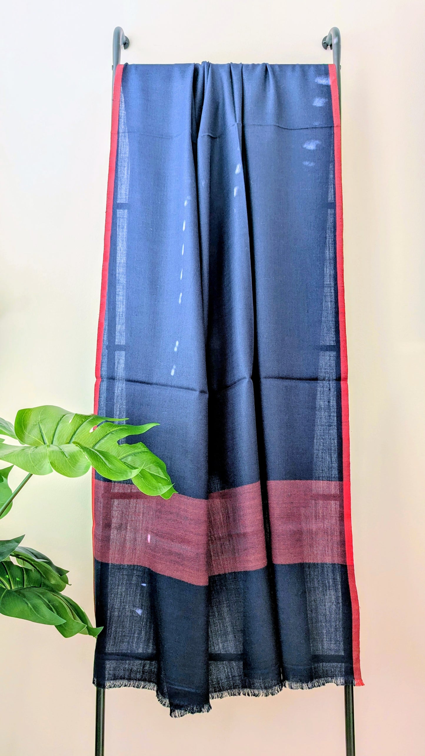 Fine Wool Shawl - Blue w/ Red