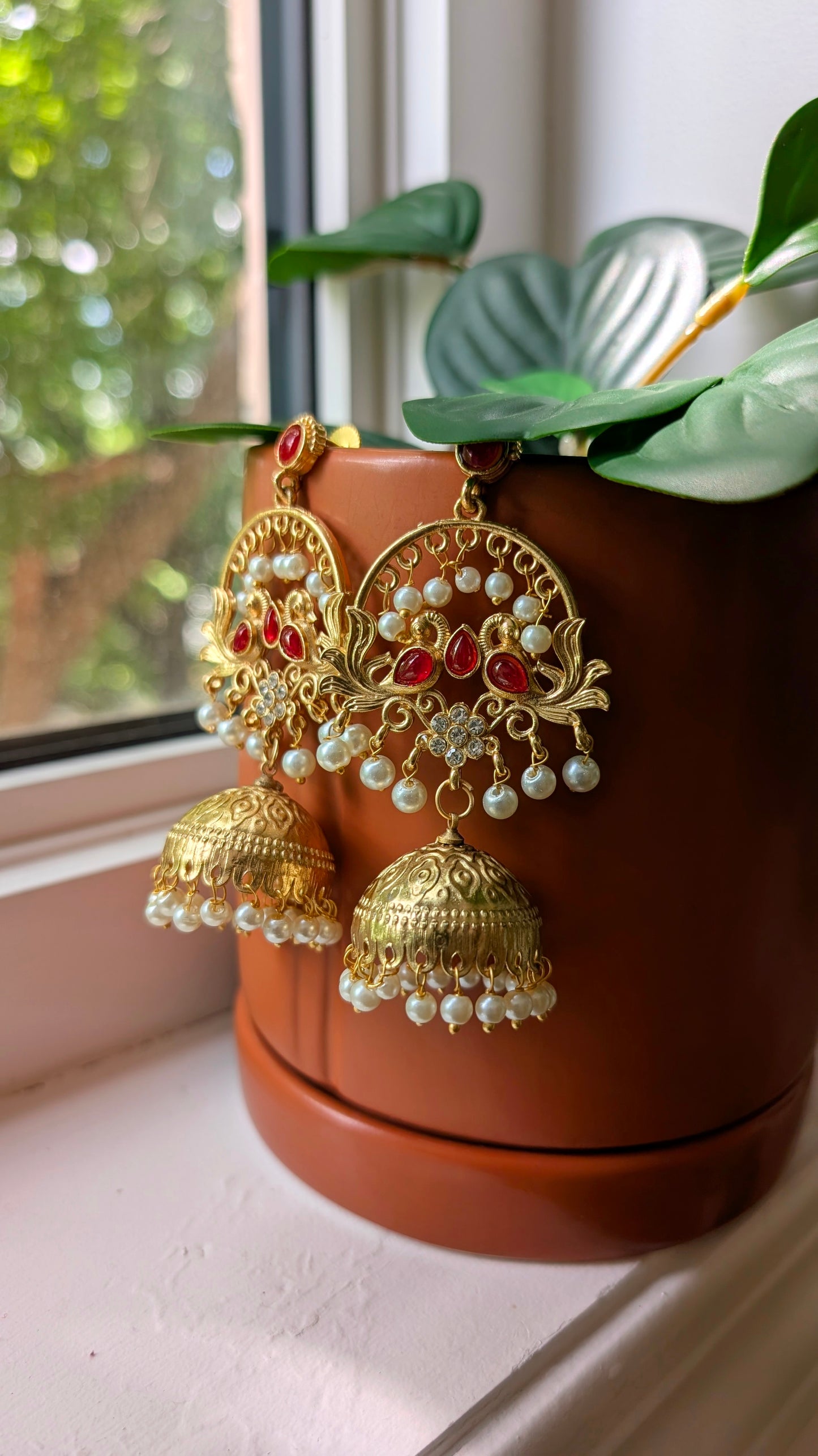 Tanvi Oxidized Golden Jhumka