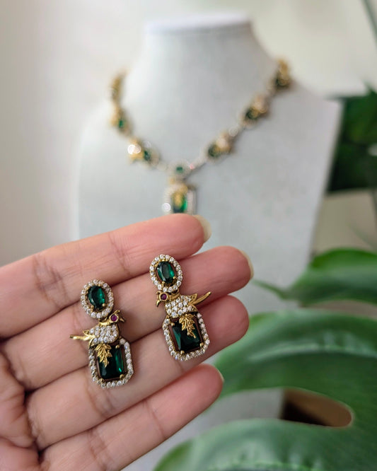 Viral Victorian Bird Green Emerald Neckline