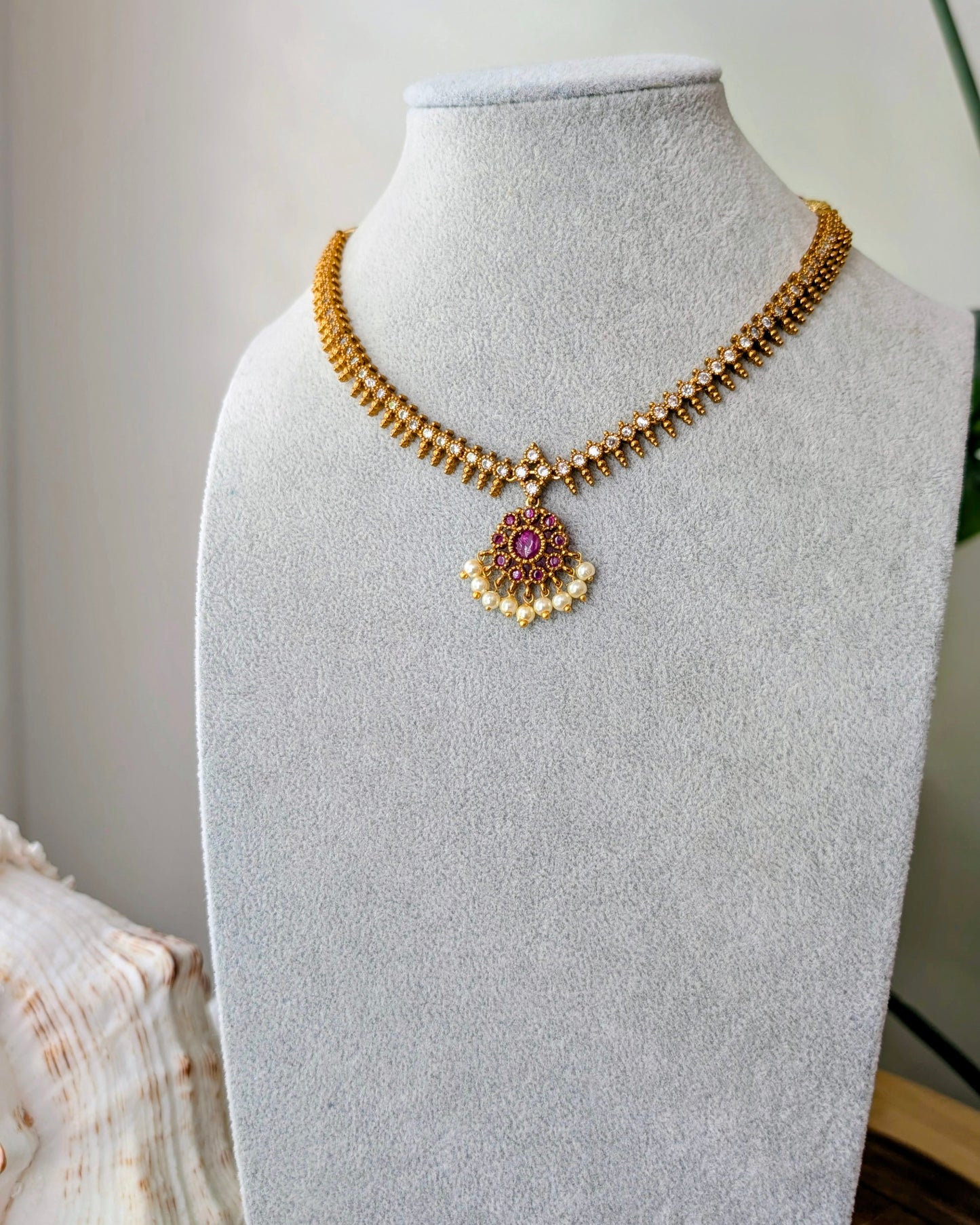 Nimi Dainty Short Necklace - Ruby