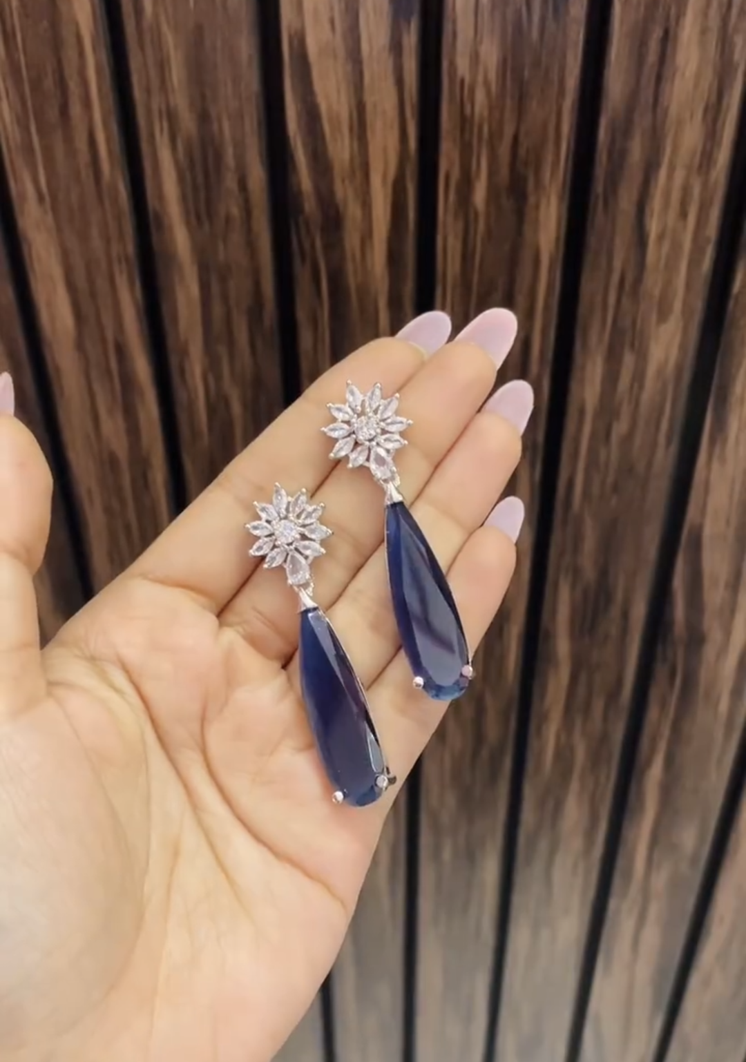 Kashvi AD Earrings