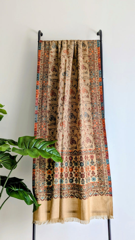 Handmade Pashmina shawls from Kashmir in kani design, very classy and warm beige/fawn color. Great gift for parents, mothers, mother in law (MIL). Very high quality shawl available in different sizes only at Sufna Canada