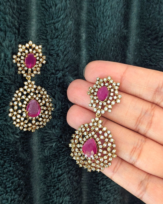 Kajal Danglers