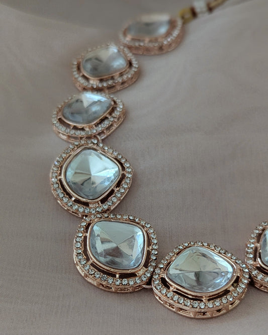 Polki lookalike choker necklace with stud earrings in rose gold color. Pick-up in Ajax Ontario. Worldwide shipping available. Perfect for wedding, festival jewelry, indian Jewelry, kids jewelry, kundan jewelry, gifting, costume jewelry, fashion jewelry, Eid, Diwali, karwachauth.