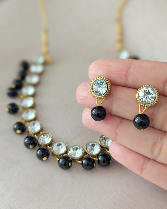 Kashaf necklace - Black