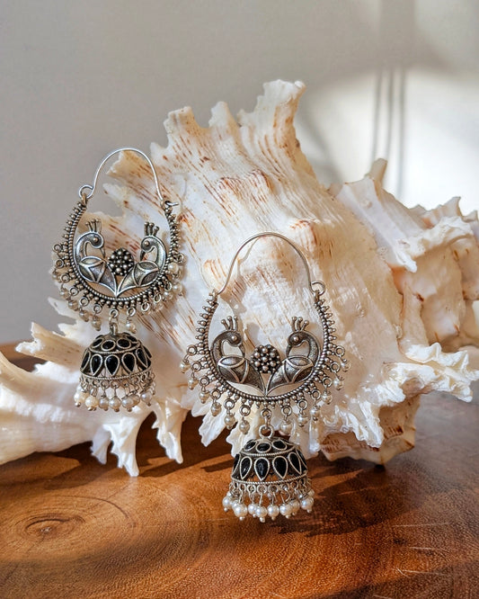 Morni Jhumka - Black