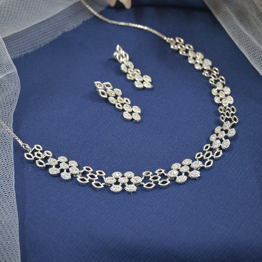 Silver american diamond lookalike necklace, perfect for kids.