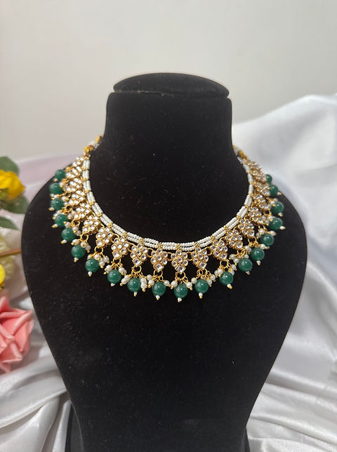 Surbhi Necklace - Green