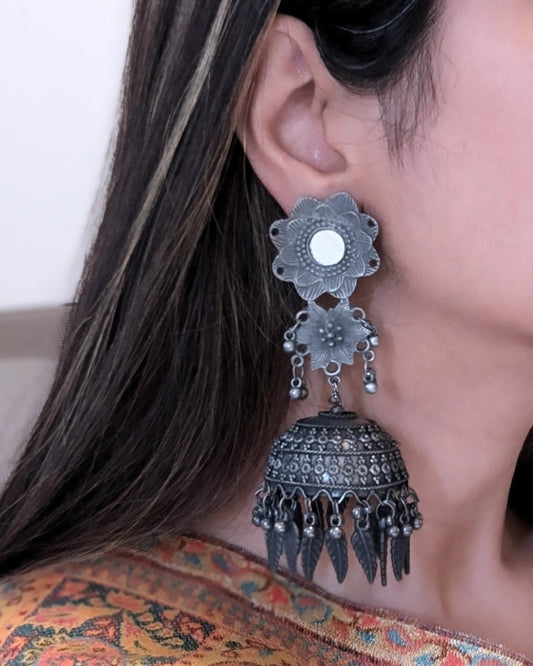 Surbhi Oxidized Silver Jhumka