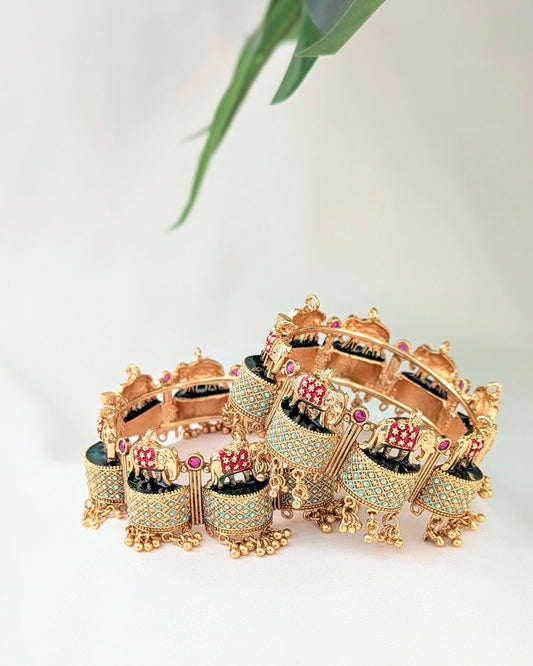 Vanya Bangles