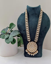 Load image into Gallery viewer, Amisha Necklace - Pearl White
