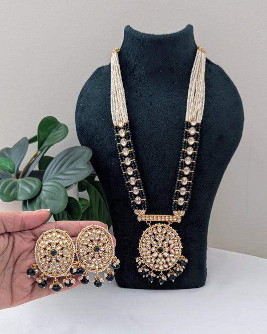 Manvi Necklace - Green