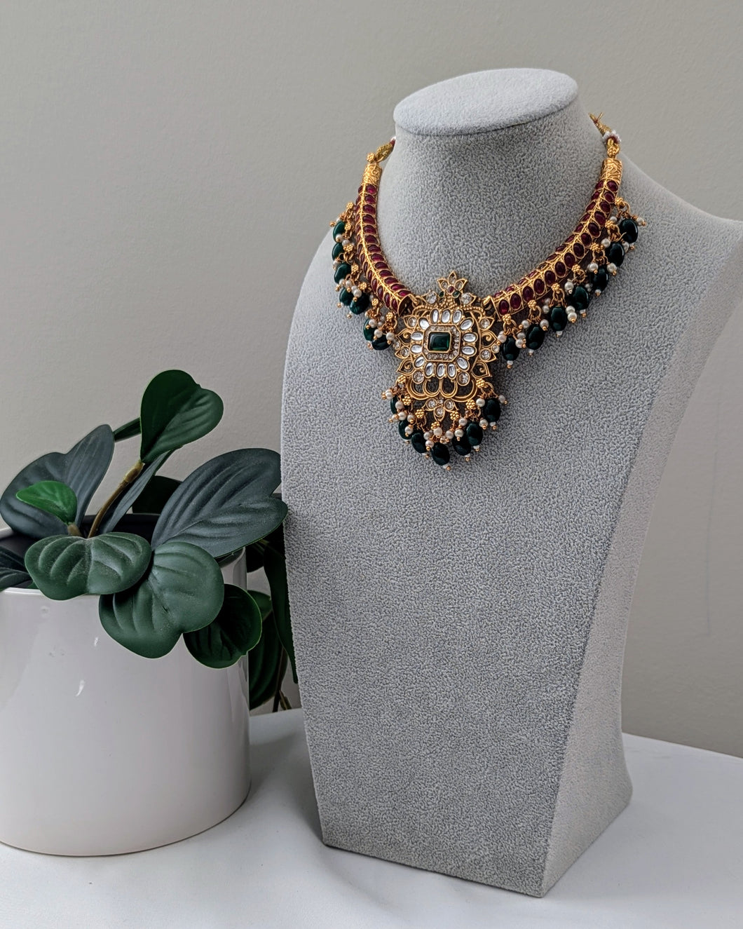 Kundan Necklace