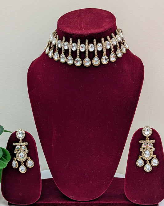 Shloka Necklace