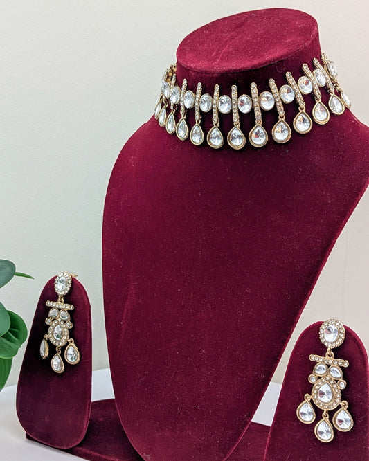 Shloka Necklace