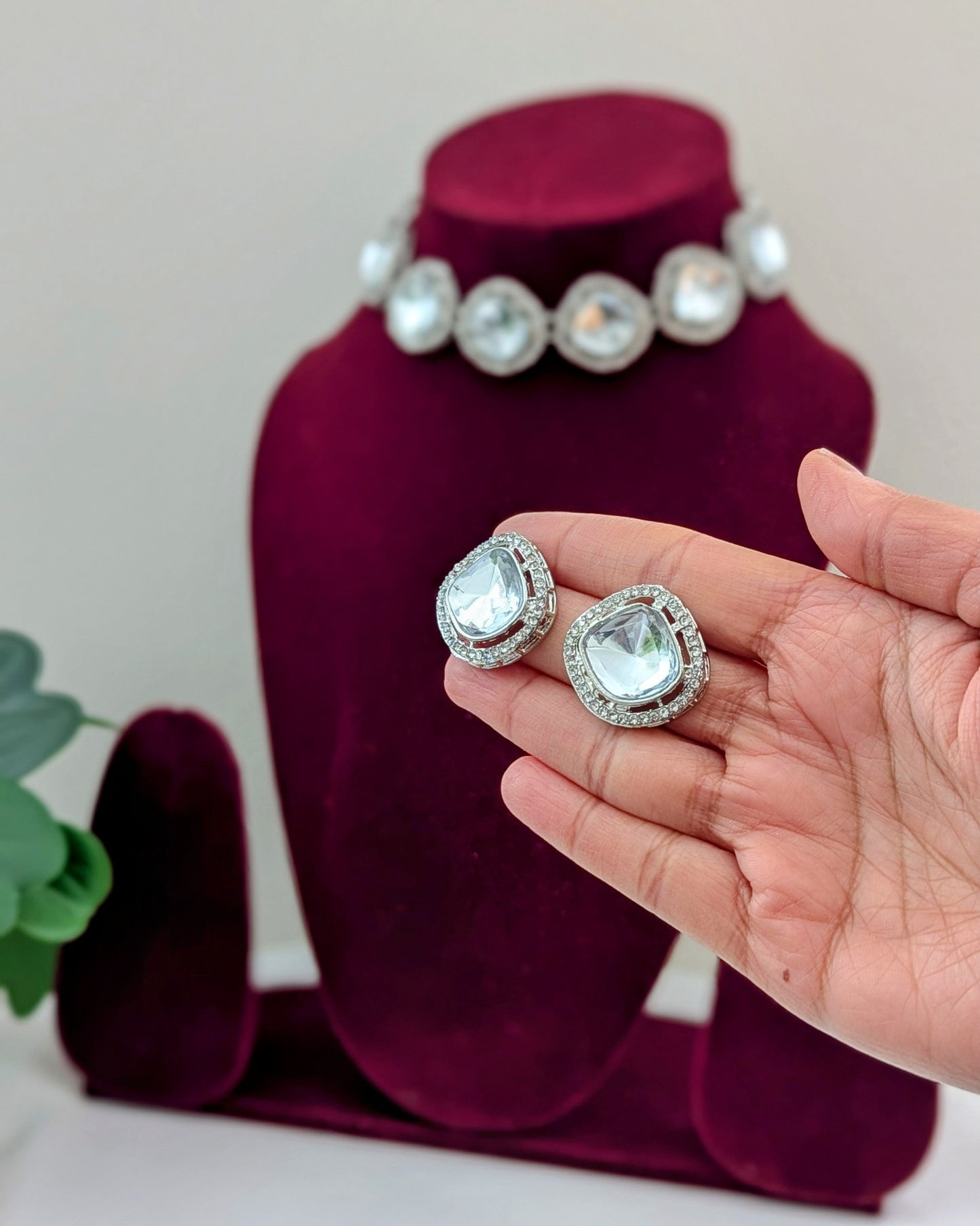 Vamika Necklace