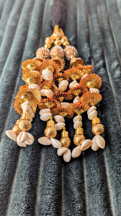 Punjabi Parandi - Cowrie