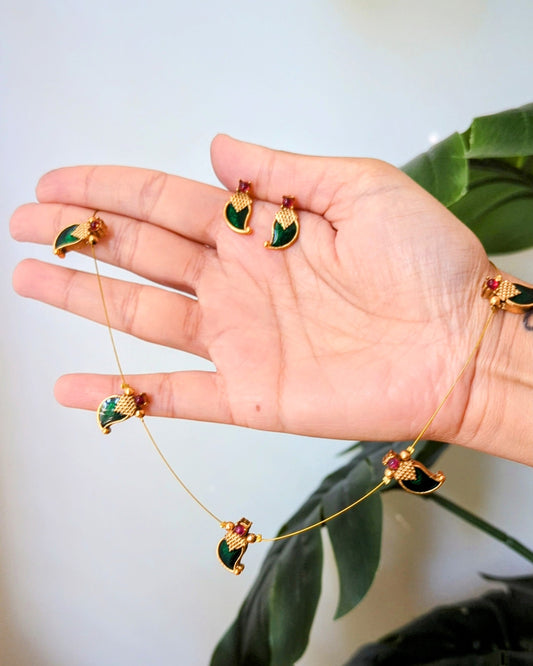 Invisible Chain Necklace - Green