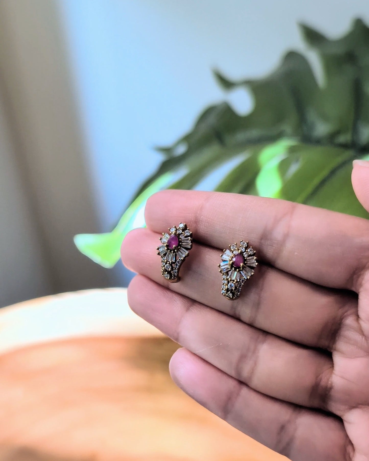 Kunicka Studs - Ruby