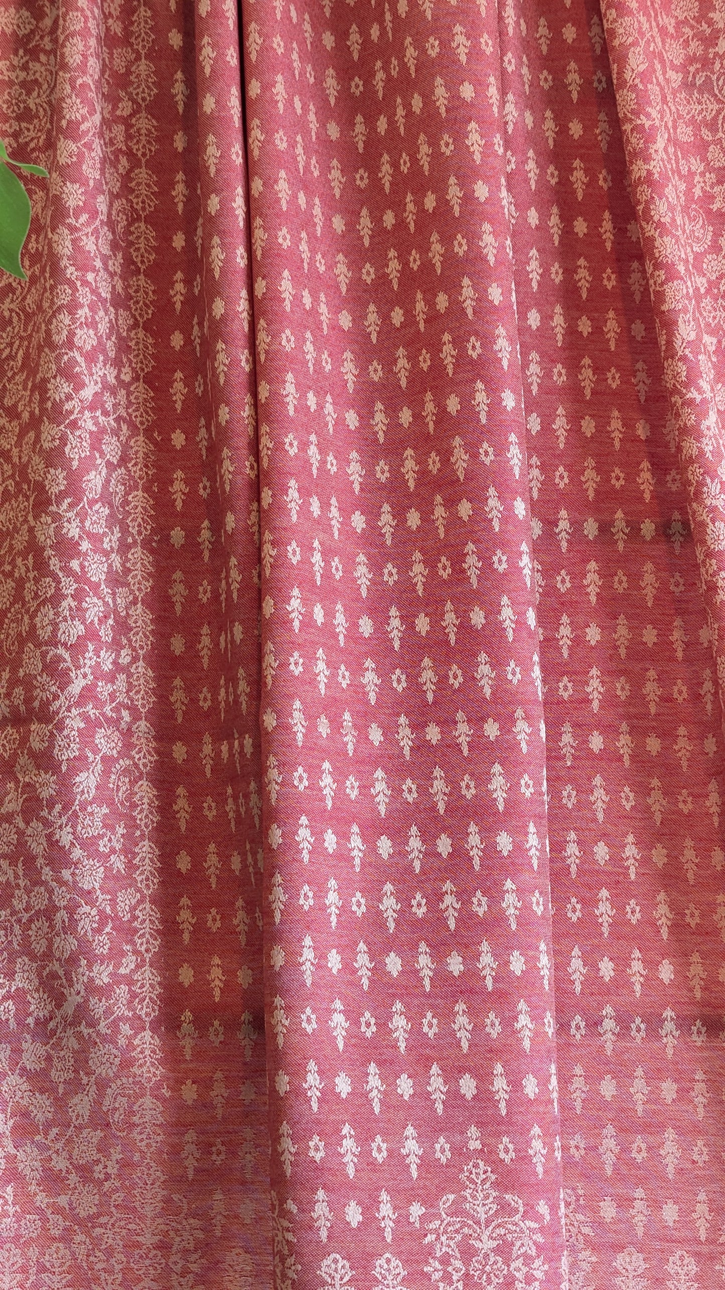 Kani Weave Zari Shawl - Rust