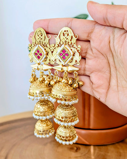 Fareeha Earrings - Red