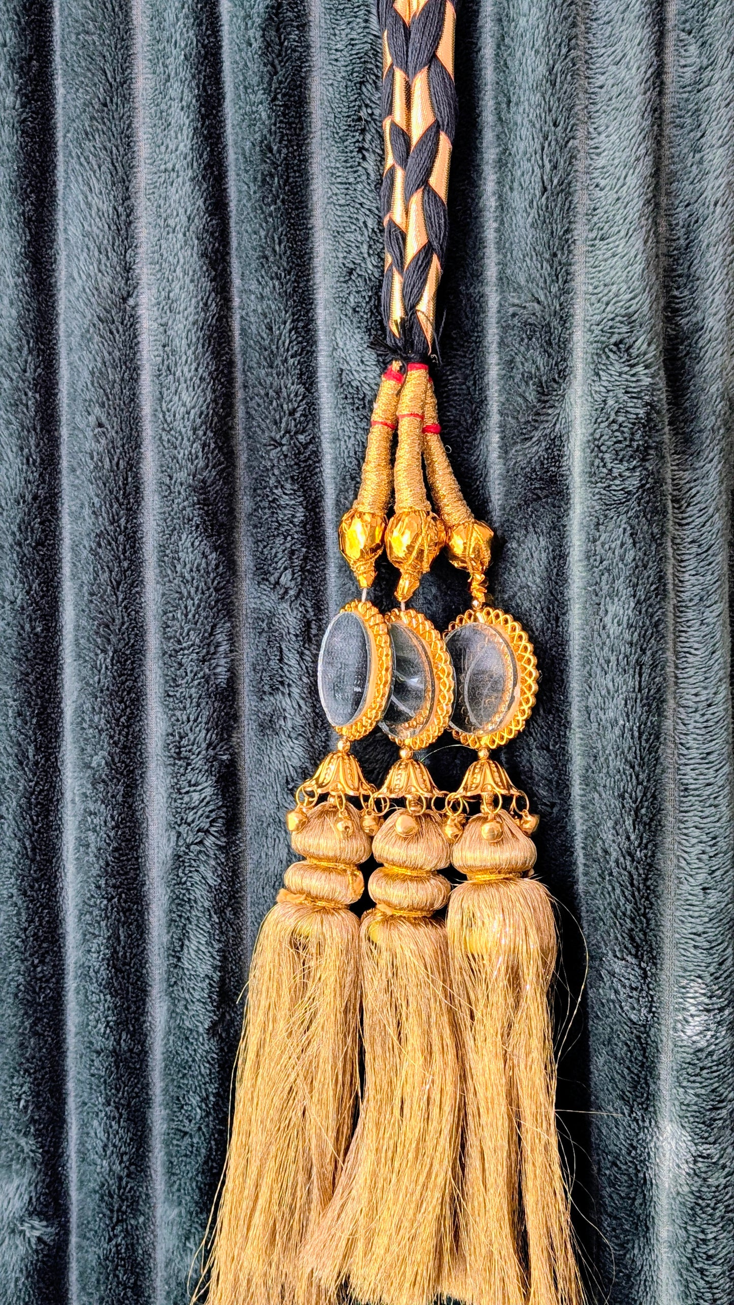 Punjabi Parandi - Golden & Mirror