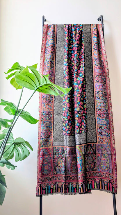 Unisex Kani Stole - Black