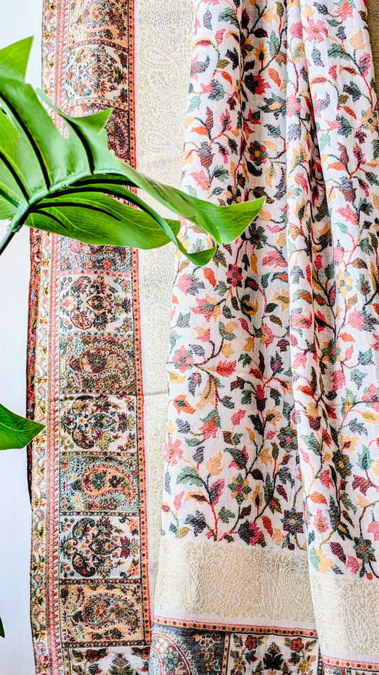 Unisex Kani Shawl - White