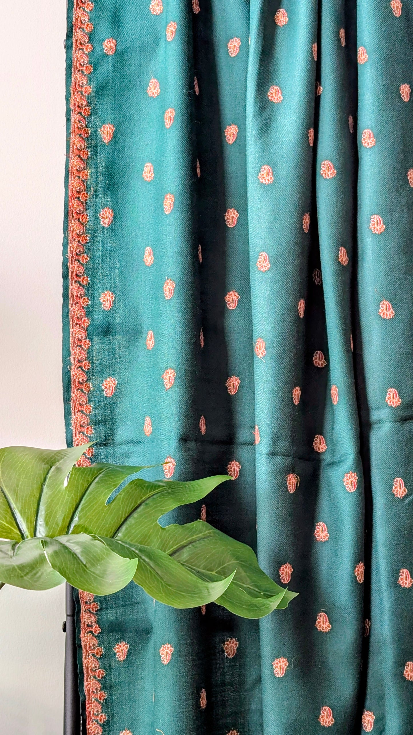 Elegant Kashmiri Hand Embroidered Woolen Shawl in Green