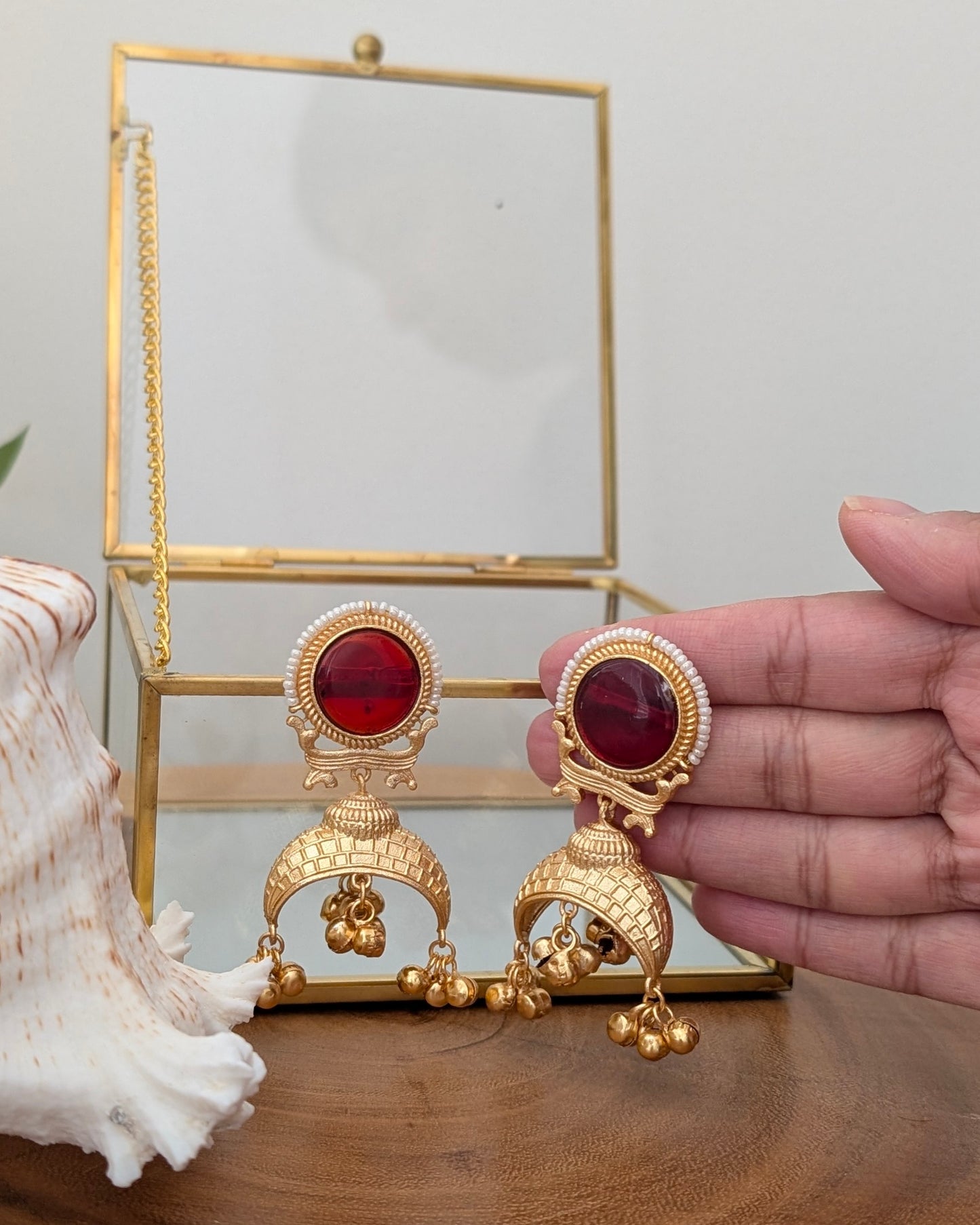 Hadia Golden Kashmiri Jhumke - Red