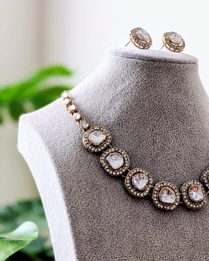 Gurleen Polki Necklace in Golden